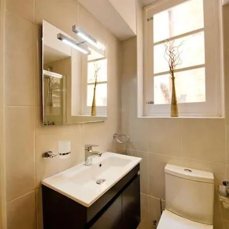 Ag2 - Sea View Stylish 2 Bedroom Apt