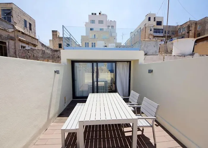 Ag2 - Sea View Stylish 2 Bedroom Apt Διαμέρισμα *