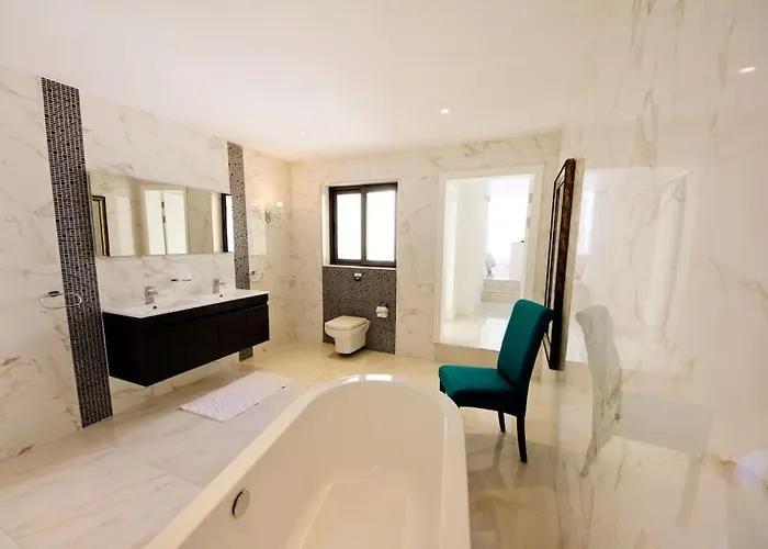 Διαμέρισμα Ag2 - Sea View Stylish 2 Bedroom Apt Βαλέτα